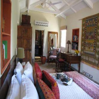 Country House Surrounded By Farmlands, Jaipur 2